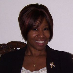 Meet your Posher, Joyce